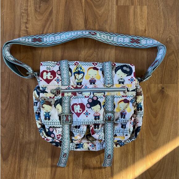 Harajuku Lovers Doll Girl Purse/Messenger Bag with Adjustable Shoulder Strap - Picture 1 of 7